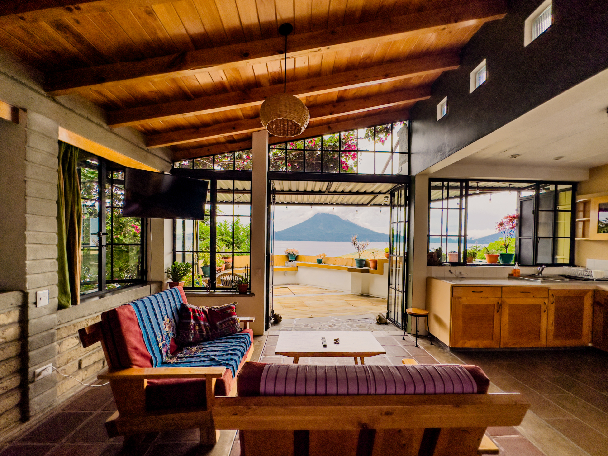 Living 4(1) One of a kind 5 volcanoes view for sale Santa Cruz La Laguna