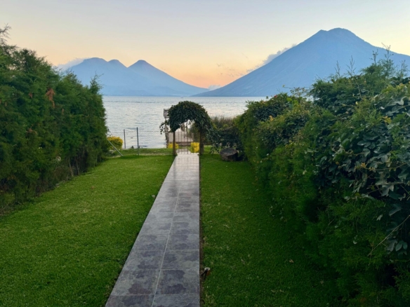 Spectacular house waterfront OFF the market San Marcos La Laguna Bay