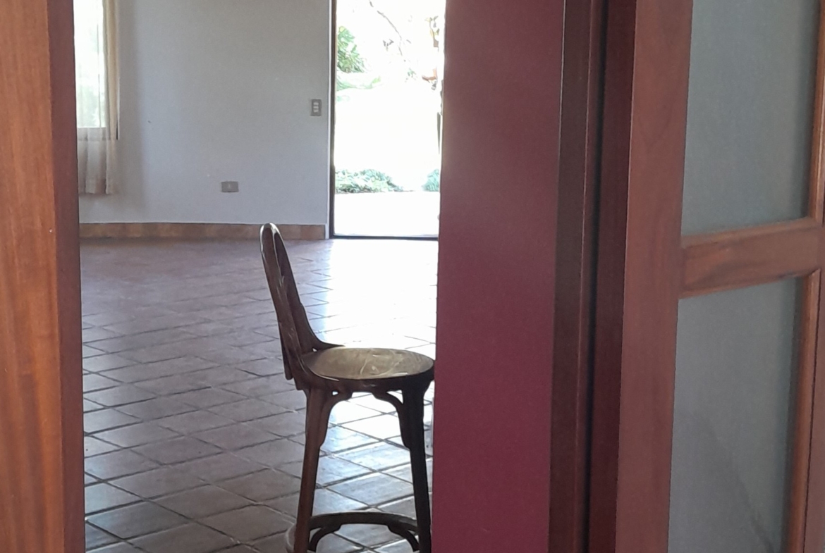 Waterfront Renovation Opportunity Outside Santiago Atitlán for sale
