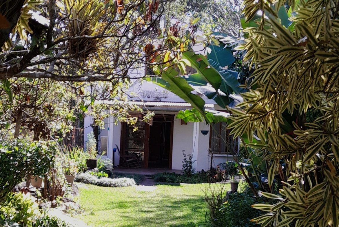 Waterfront Renovation Opportunity Outside Santiago Atitlán for sale