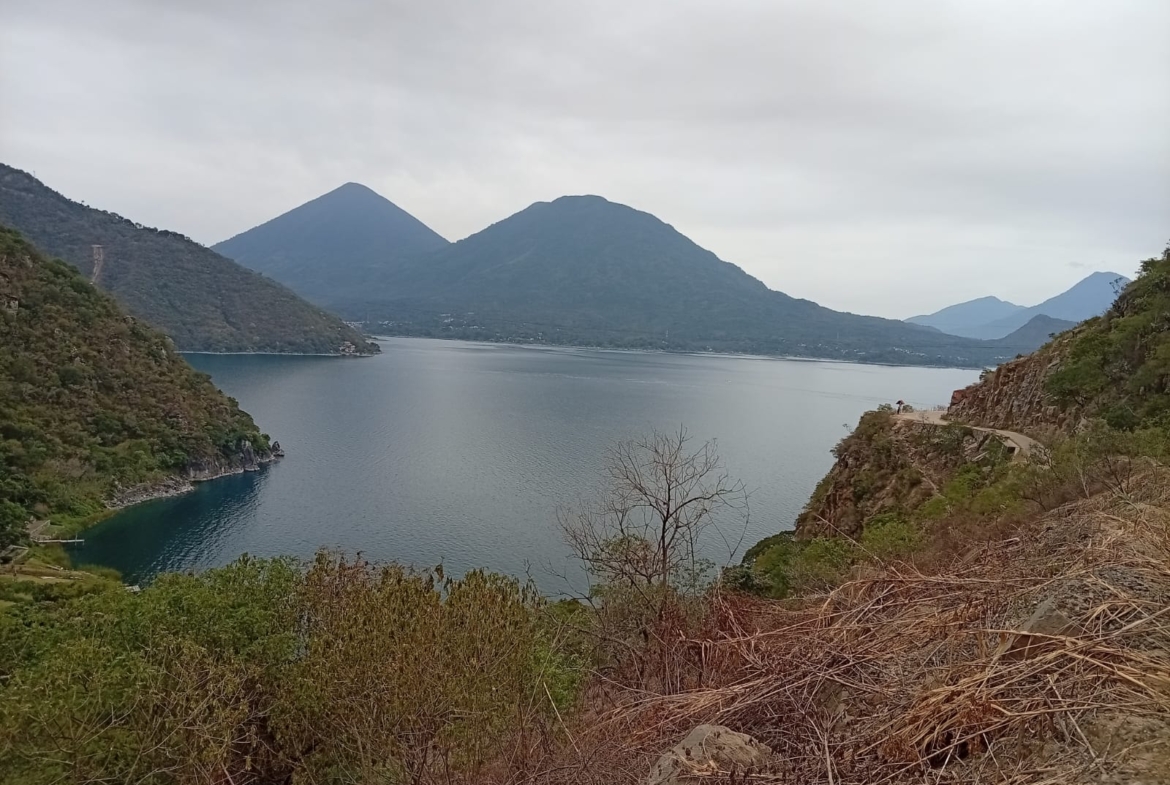 Waterfront lot with car access, prime sector for sale